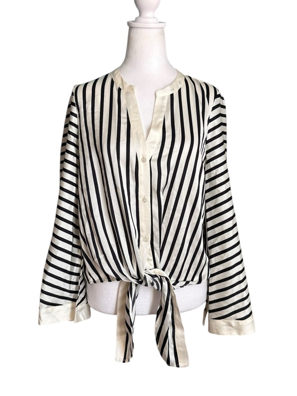 HALOGEN Stripe Bell Sleeve Tie Front Button-up Top In Rich Black Stripe Size M